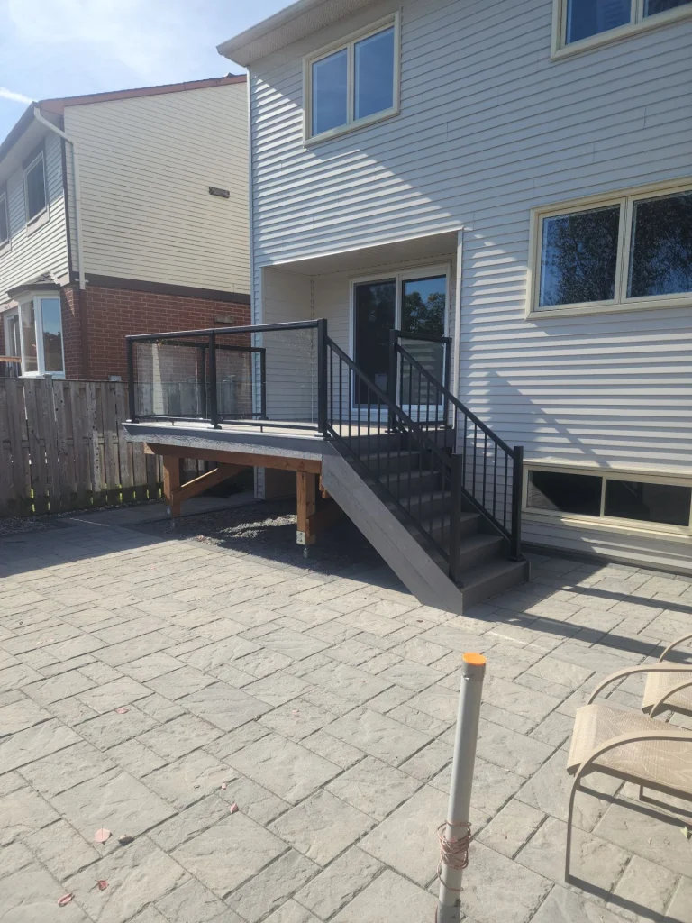 Interlock stone patio with steps Ottawa - JAL Deck & Interlock